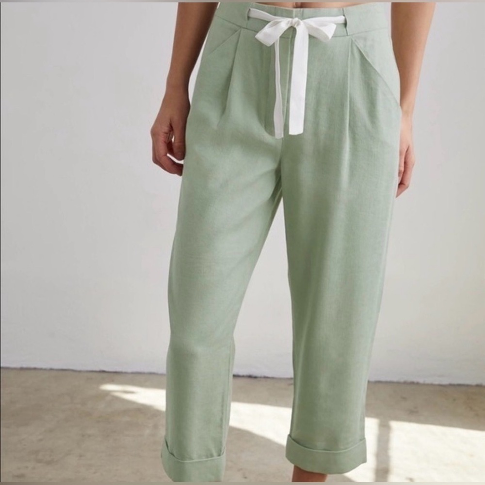 Aritzia Wilfred Sage Green Allant Linen Blend Crop Pants Size 2